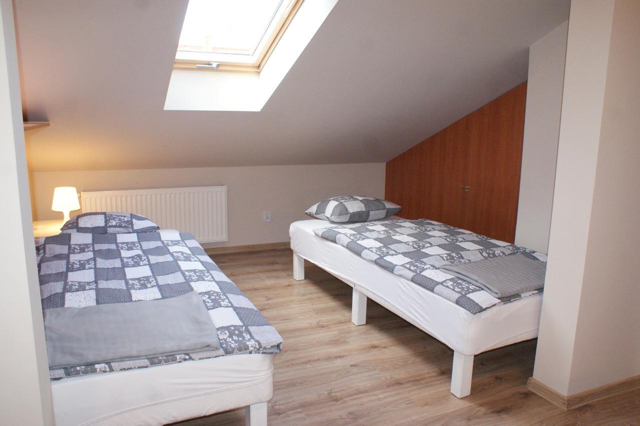 Apartamenty Na Debcu Poznań Esterno foto