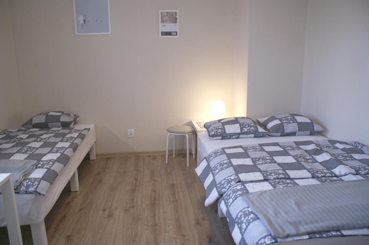 Apartamenty Na Debcu Poznań Esterno foto