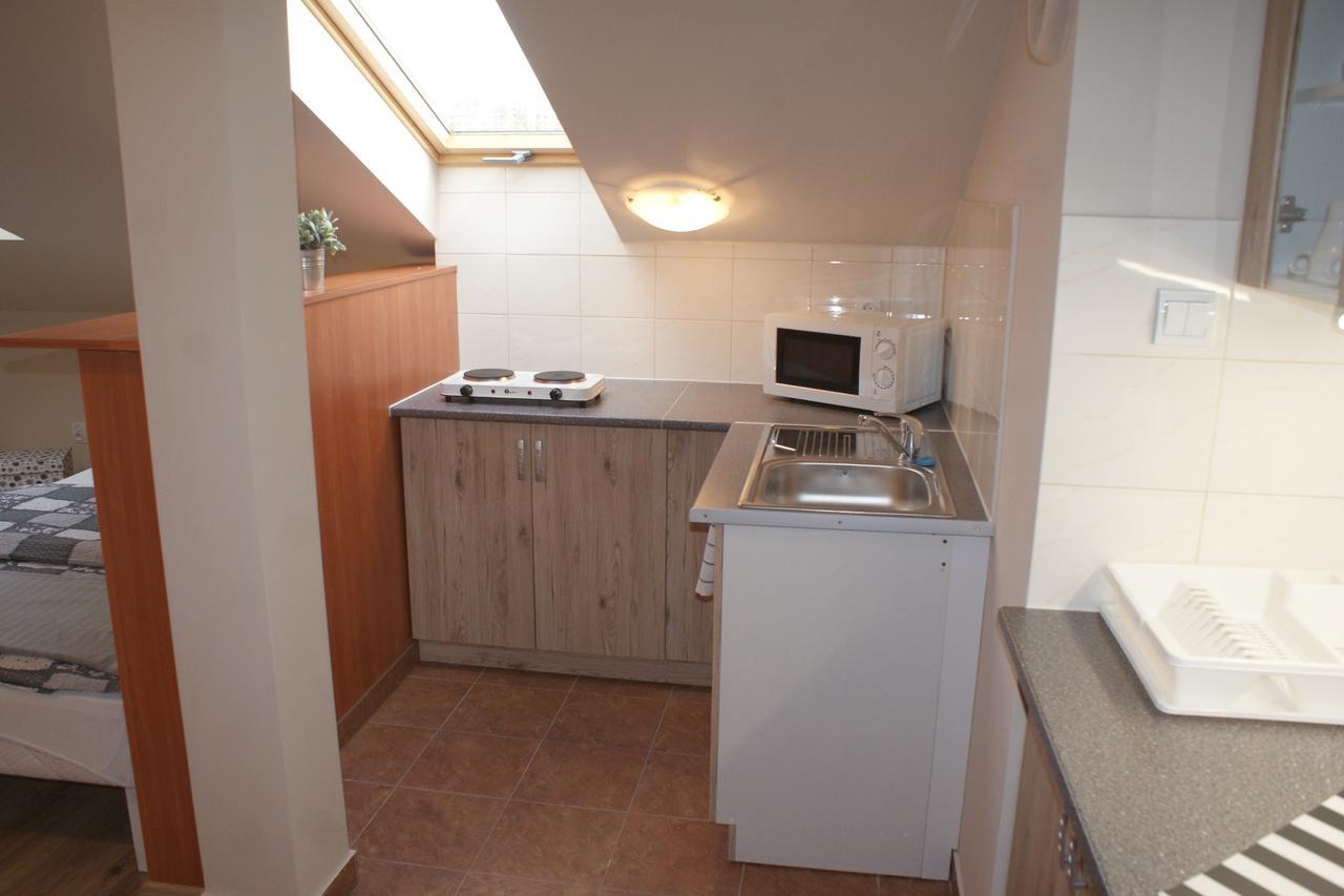 Apartamenty Na Debcu Poznań Esterno foto