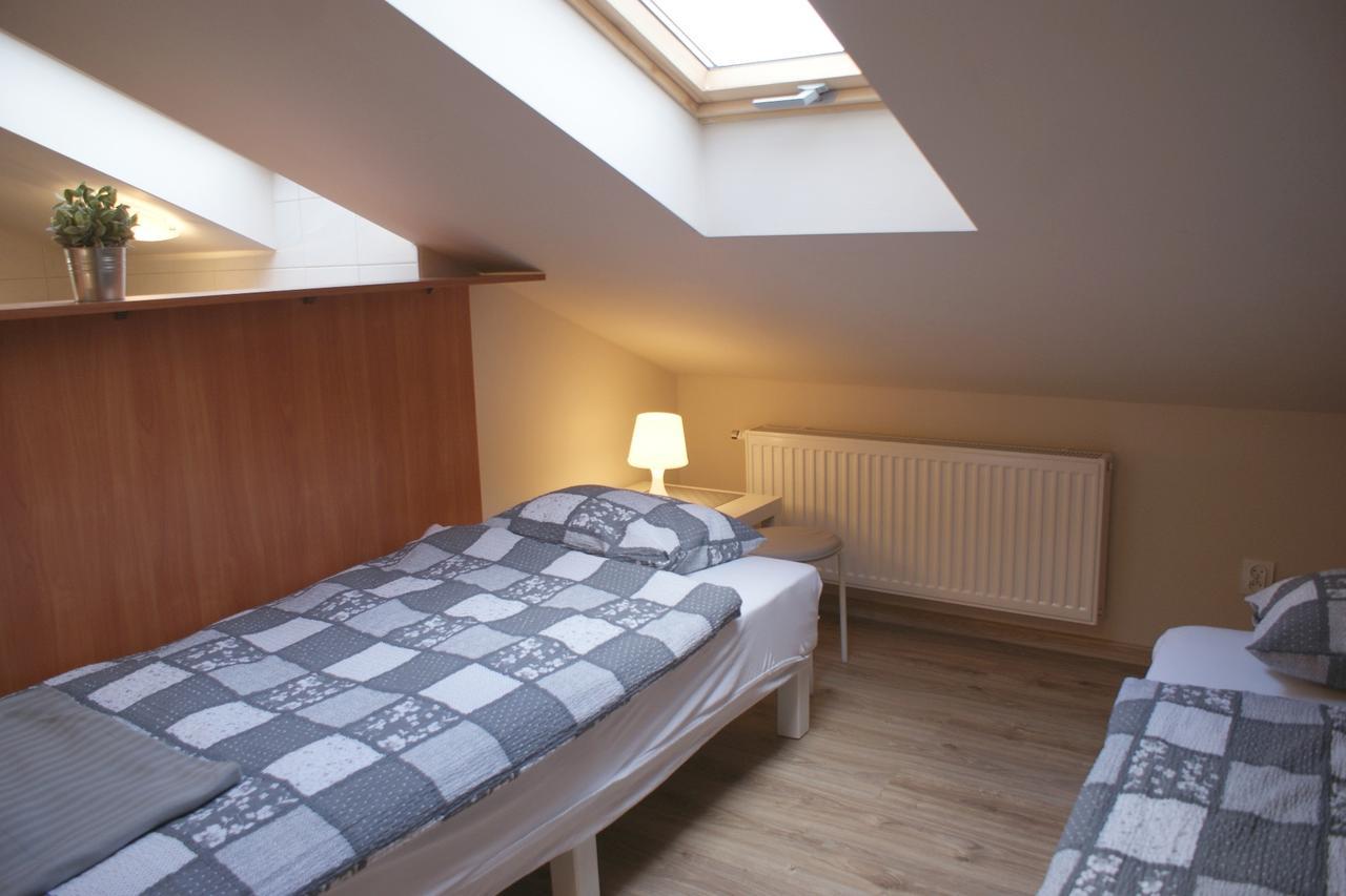 Apartamenty Na Debcu Poznań Esterno foto