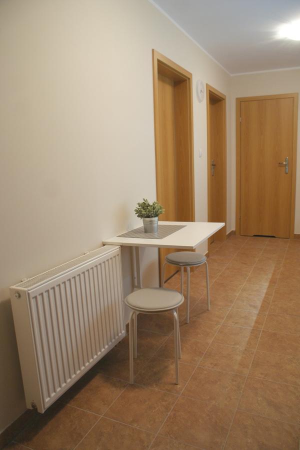 Apartamenty Na Debcu Poznań Esterno foto