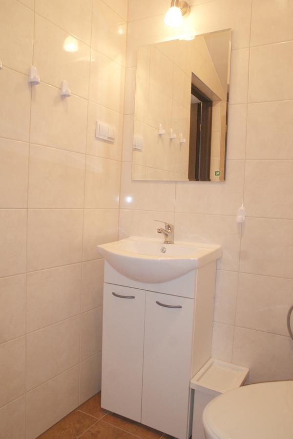 Apartamenty Na Debcu Poznań Esterno foto