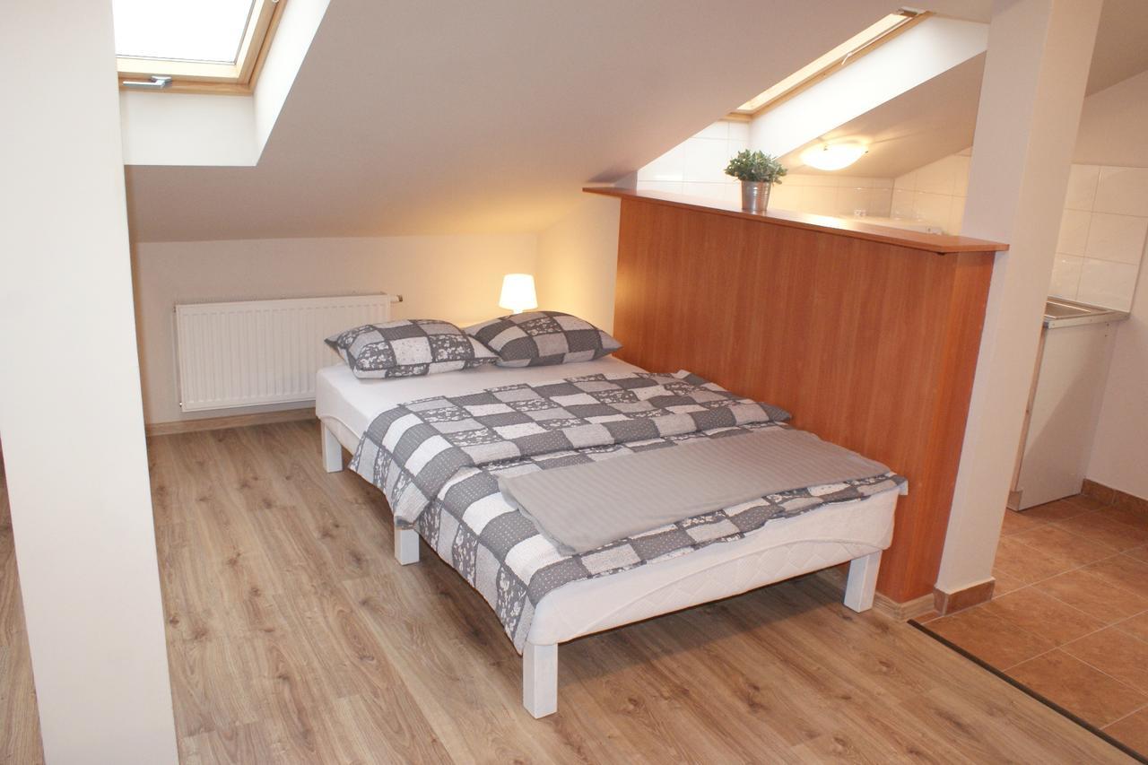 Apartamenty Na Debcu Poznań Esterno foto