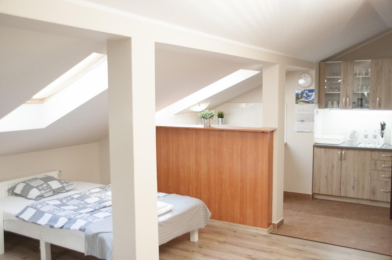 Apartamenty Na Debcu Poznań Esterno foto