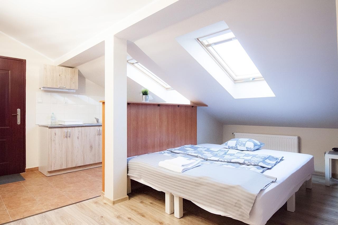 Apartamenty Na Debcu Poznań Esterno foto