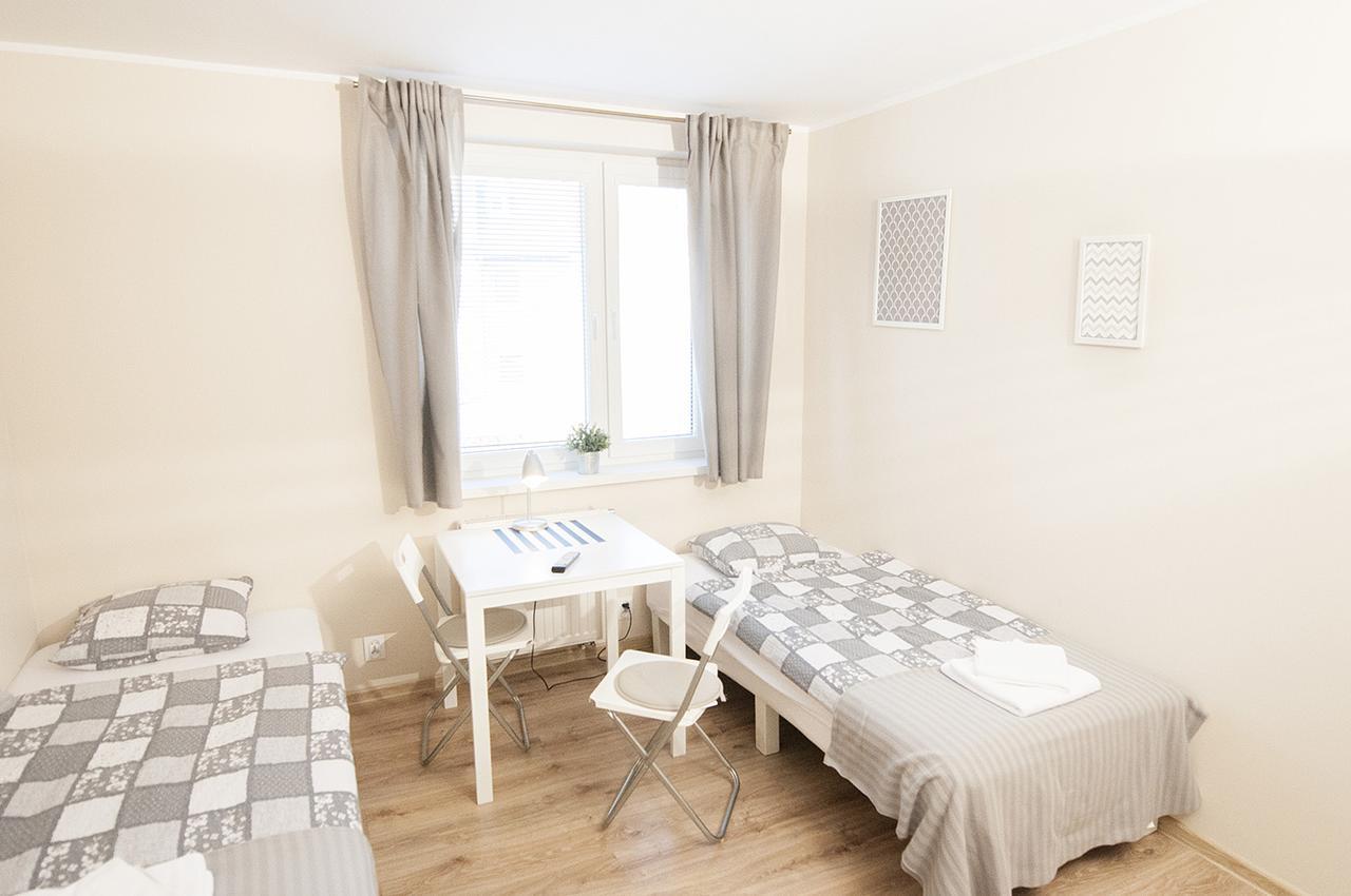 Apartamenty Na Debcu Poznań Esterno foto